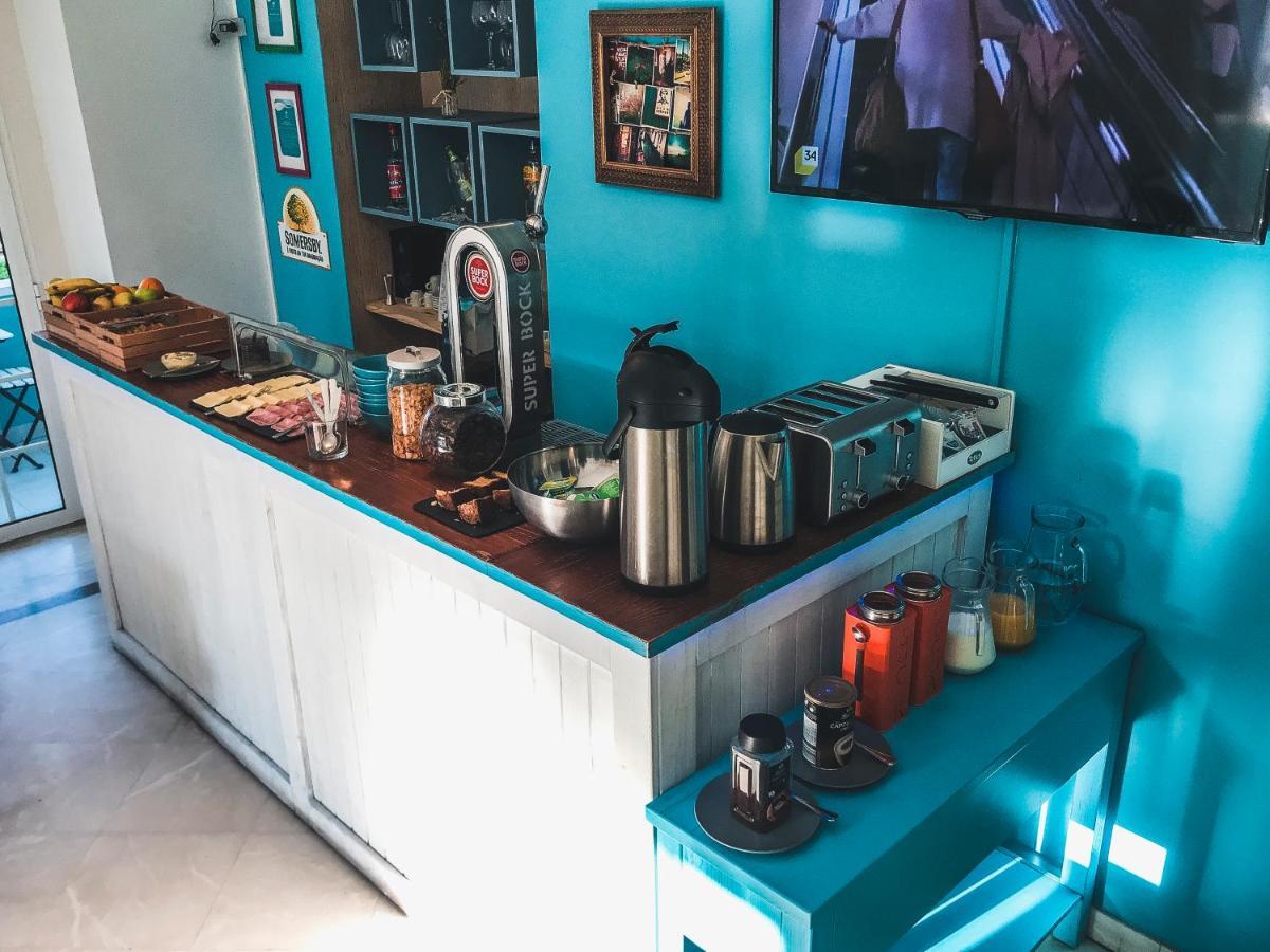 Blue Boutique Hostel & Suites Estoril Bagian luar foto