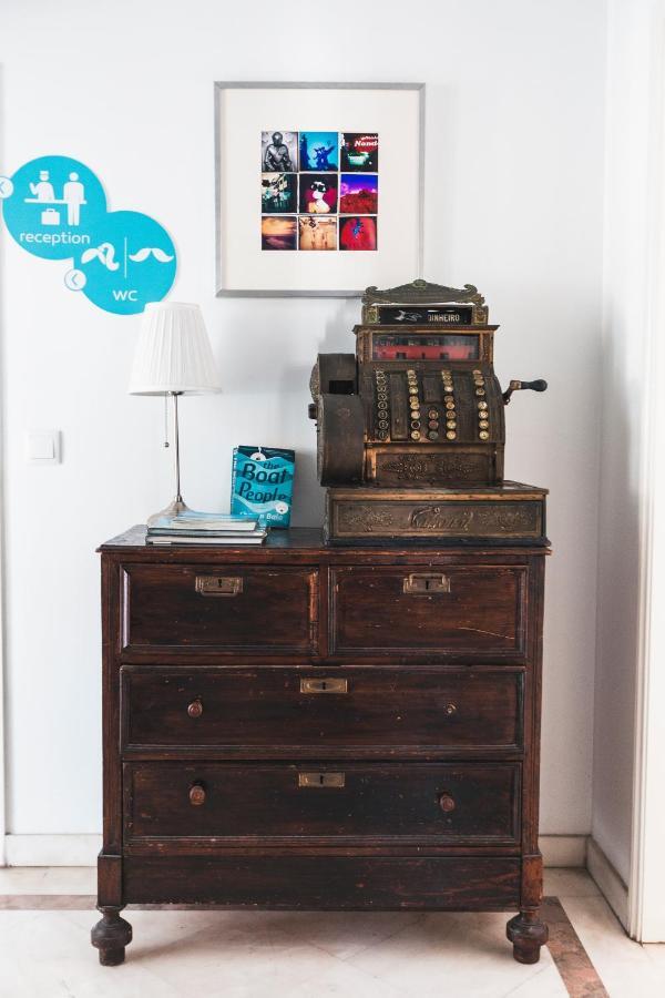 Blue Boutique Hostel & Suites Estoril Bagian luar foto